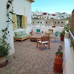 Appartement Lumineux A Tanger Avec Terrasse